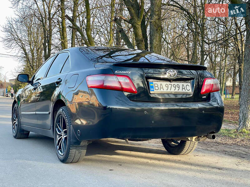 Седан Toyota Camry 2009 в Новоархангельську