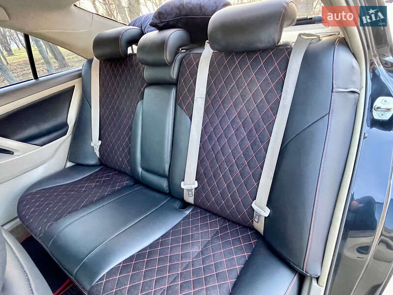 Седан Toyota Camry 2009 в Новоархангельську