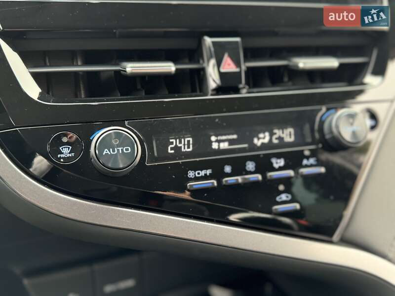 Седан Toyota Camry 2022 в Києві фото 56 Седан Toyota Camry 2022 в Києві