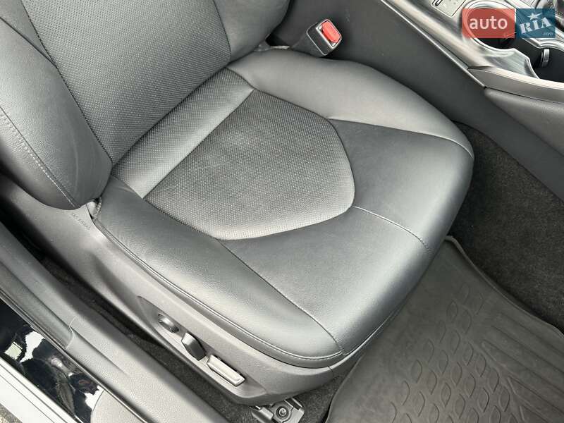 Седан Toyota Camry 2022 в Києві фото 71 Седан Toyota Camry 2022 в Києві