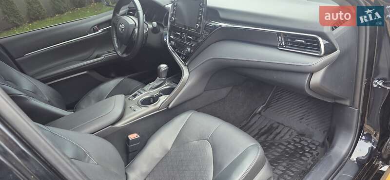 Седан Toyota Camry 2022 в Киеве фото 7 Седан Toyota Camry 2022 в Киеве