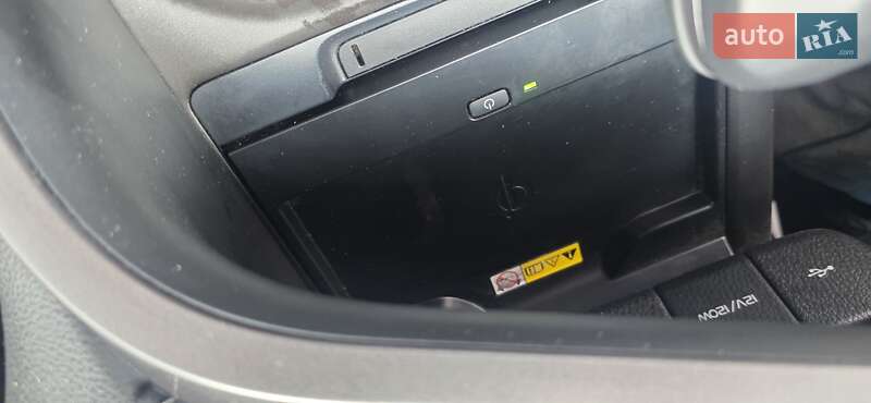 Седан Toyota Camry 2022 в Киеве фото 11 Седан Toyota Camry 2022 в Киеве