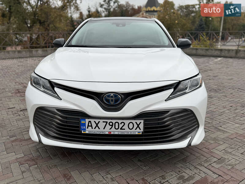 Седан Toyota Camry 2019 в Харькове фото 17 Седан Toyota Camry 2019 в Харькове