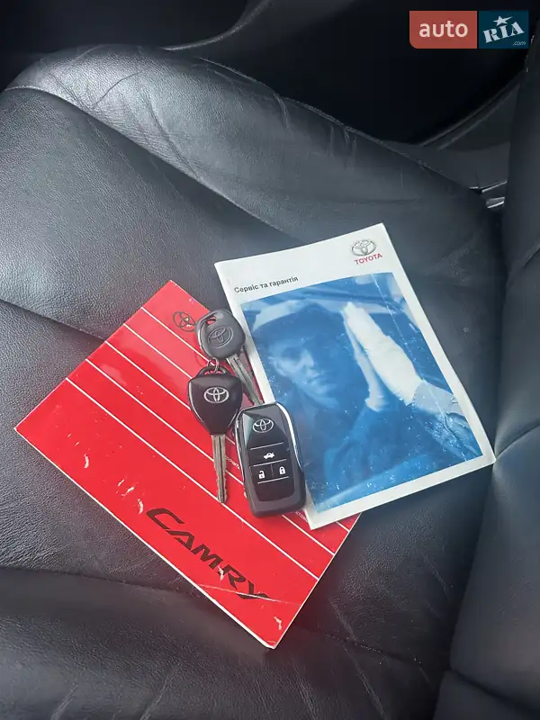 Седан Toyota Camry 2008 в Киеве документ