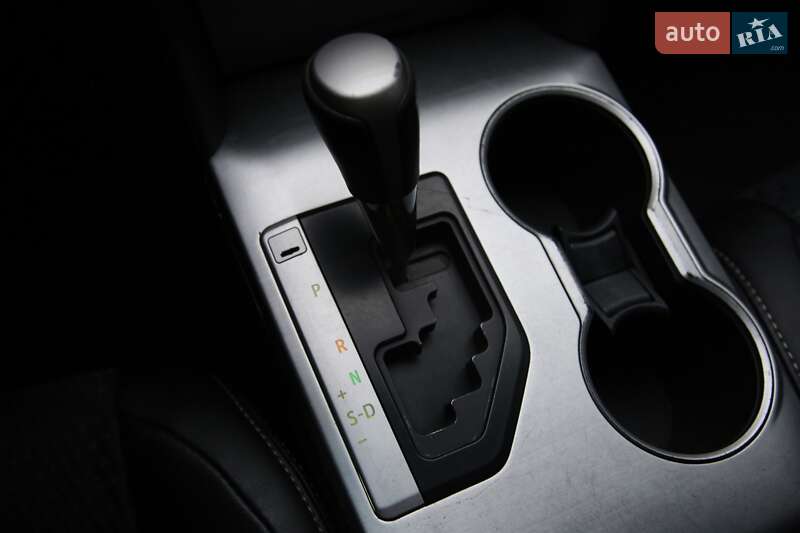 Седан Toyota Camry 2014 в Харькове фото 18 Седан Toyota Camry 2014 в Харькове