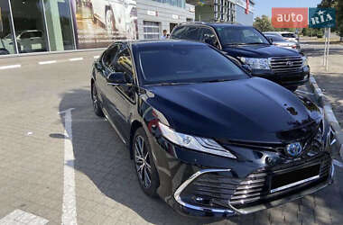 Седан Toyota Camry 2022 в Запорожье