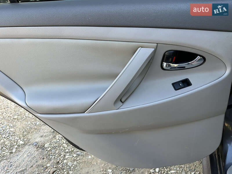 Седан Toyota Camry 2006 в Одессе фото 14 Седан Toyota Camry 2006 в Одессе