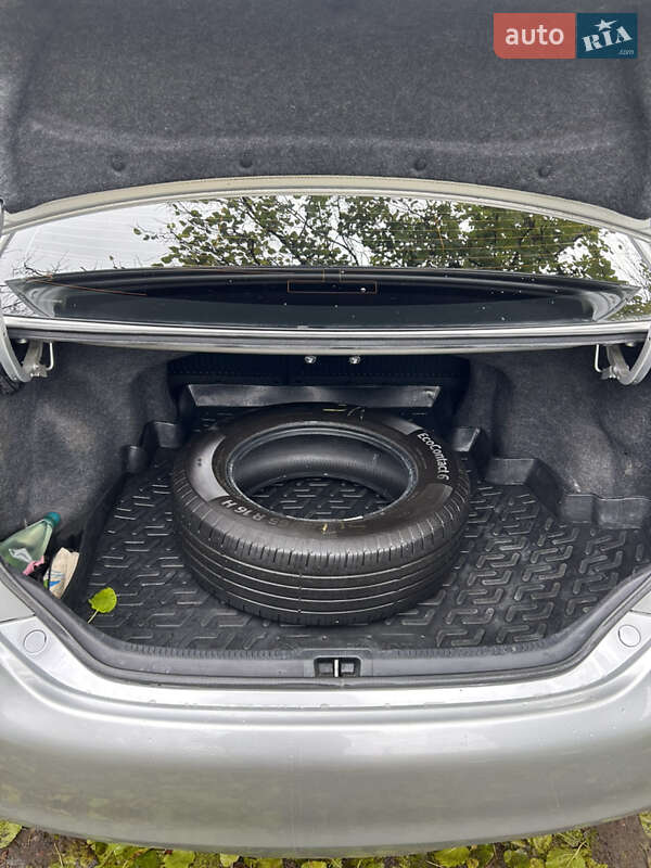 Седан Toyota Camry 2014 в Броварах