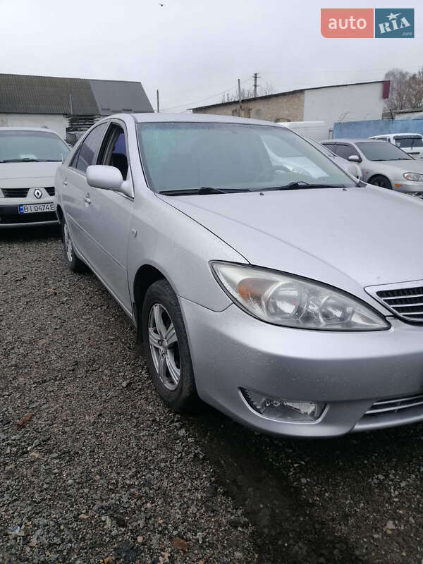 Седан Toyota Camry 2003 в Лубнах фото 4 Седан Toyota Camry 2003 в Лубнах