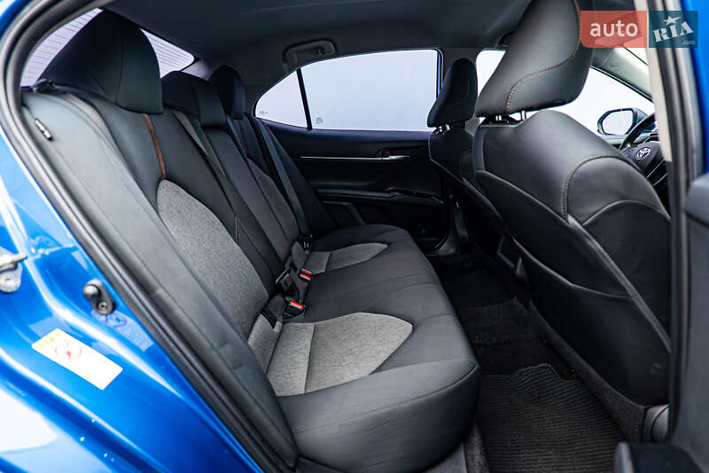 Седан Toyota Camry 2019 в Киеве фото 19 Седан Toyota Camry 2019 в Киеве