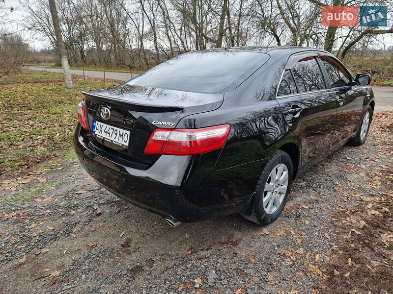 Седан Toyota Camry 2008 в Харькове
