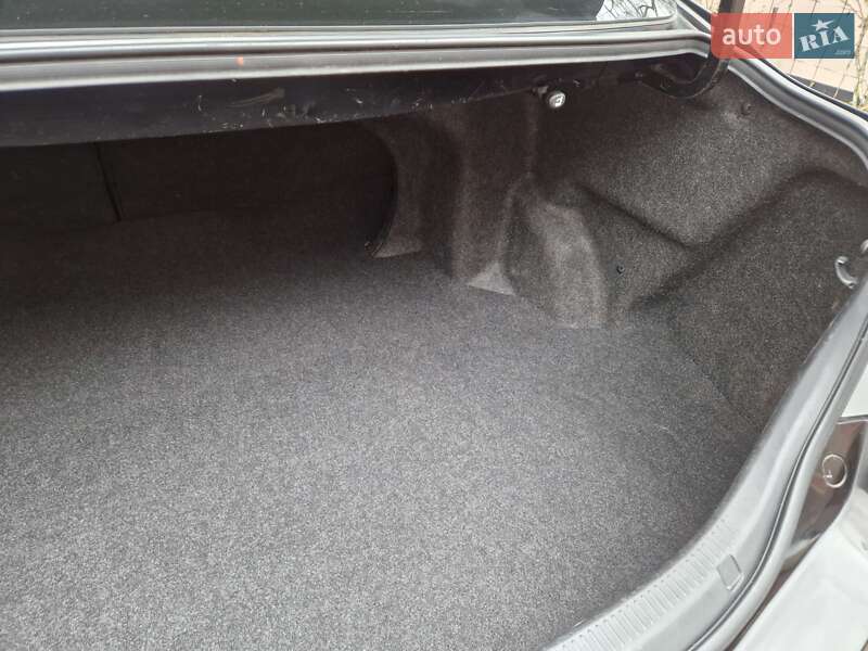 Седан Toyota Camry 2008 в Харькове