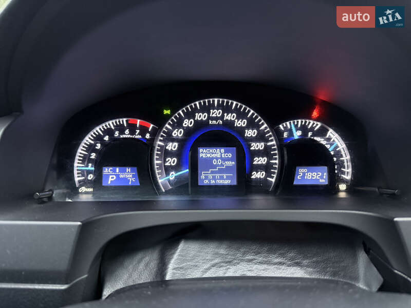Седан Toyota Camry 2011 в Киеве фото 10 Седан Toyota Camry 2011 в Киеве