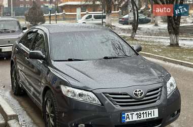 Седан Toyota Camry 2006 в Верховине