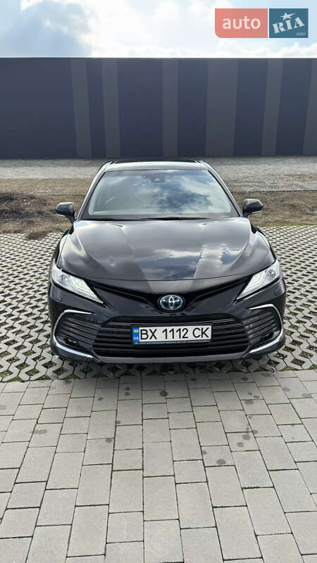 Седан Toyota Camry 2022 в Хмельницком фото 3 Седан Toyota Camry 2022 в Хмельницком
