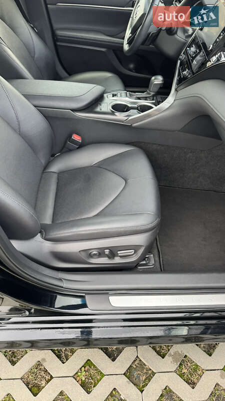 Седан Toyota Camry 2022 в Хмельницком фото 20 Седан Toyota Camry 2022 в Хмельницком