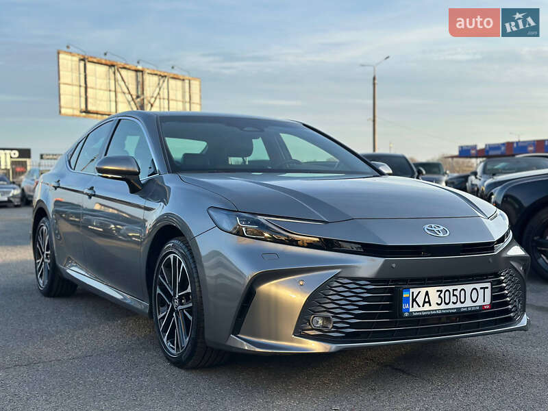 Седан Toyota Camry 2024 в Киеве фото 5 Седан Toyota Camry 2024 в Киеве