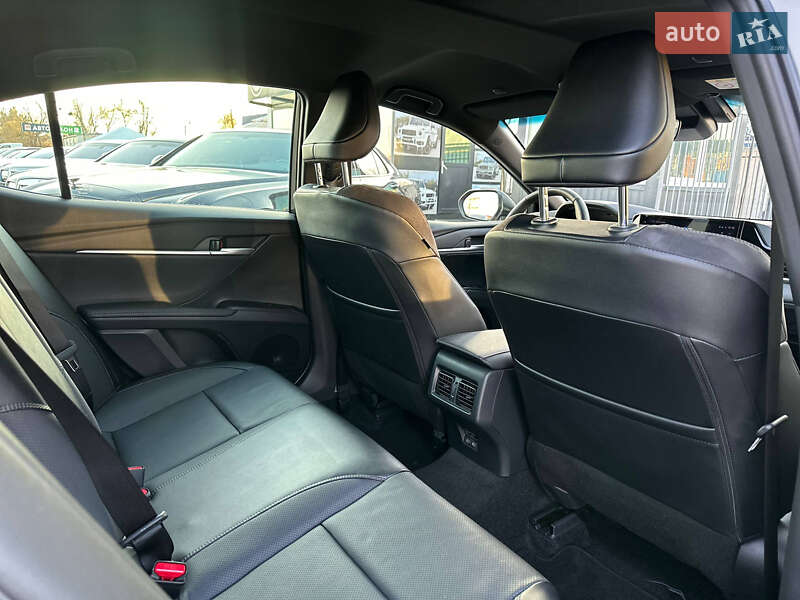 Седан Toyota Camry 2024 в Киеве фото 46 Седан Toyota Camry 2024 в Киеве