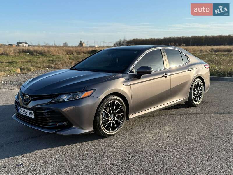 Седан Toyota Camry 2020 в Виннице фото 3 Седан Toyota Camry 2020 в Виннице