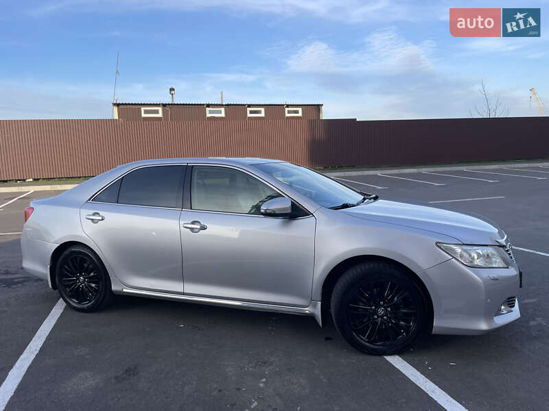 Седан Toyota Camry 2012 в Умани фото 20 Седан Toyota Camry 2012 в Умани