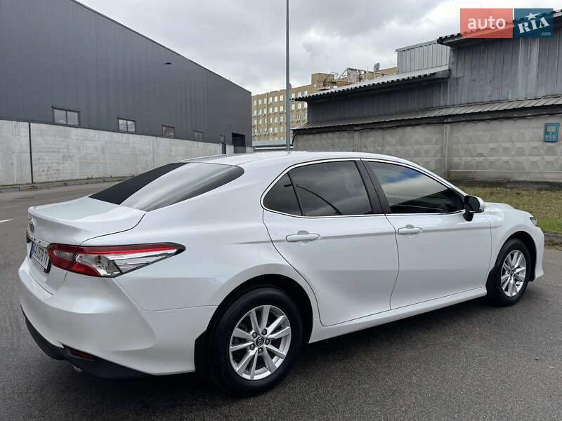 Седан Toyota Camry 2018 в Киеве фото 7 Седан Toyota Camry 2018 в Киеве