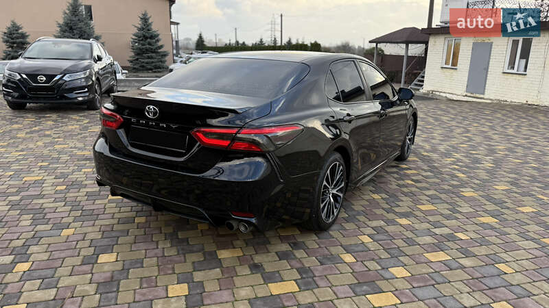 Седан Toyota Camry 2017 в Днепре фото 6 Седан Toyota Camry 2017 в Днепре