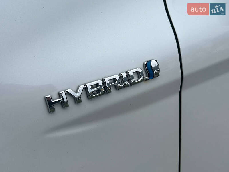 Седан Toyota Camry 2017 в Первомайську