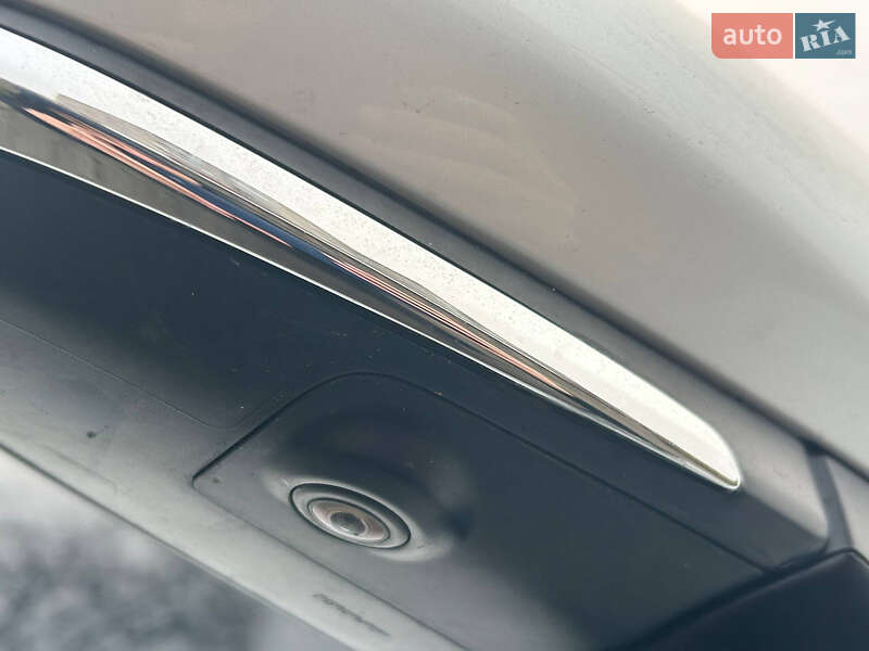 Седан Toyota Camry 2017 в Первомайську