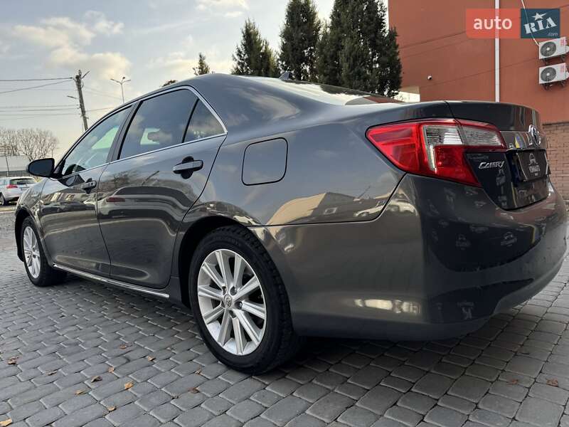 Седан Toyota Camry 2012 в Виннице фото 11 Седан Toyota Camry 2012 в Виннице
