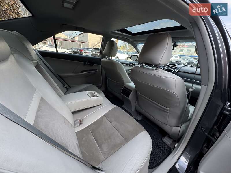 Седан Toyota Camry 2012 в Виннице фото 28 Седан Toyota Camry 2012 в Виннице