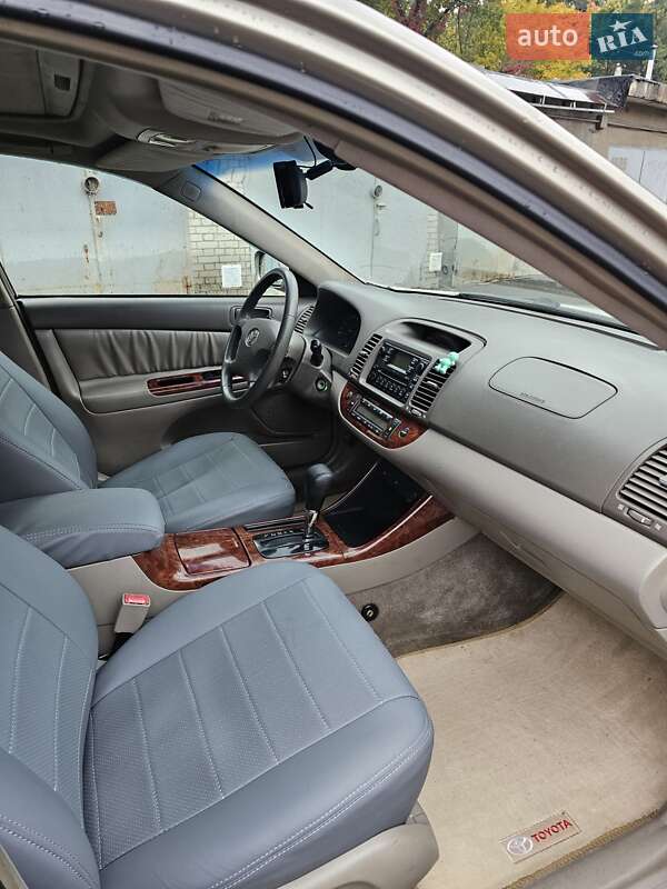 Седан Toyota Camry 2003 в Киеве фото 18 Седан Toyota Camry 2003 в Киеве