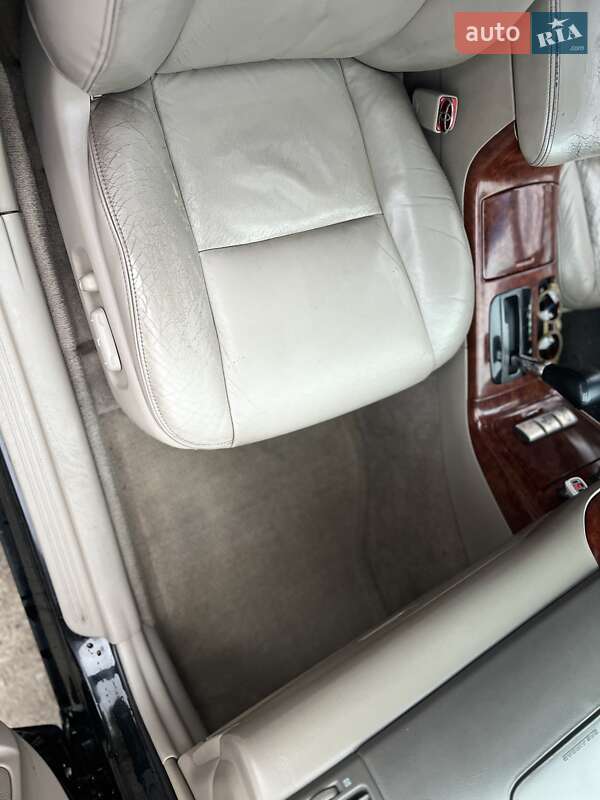 Седан Toyota Camry 2005 в Києві