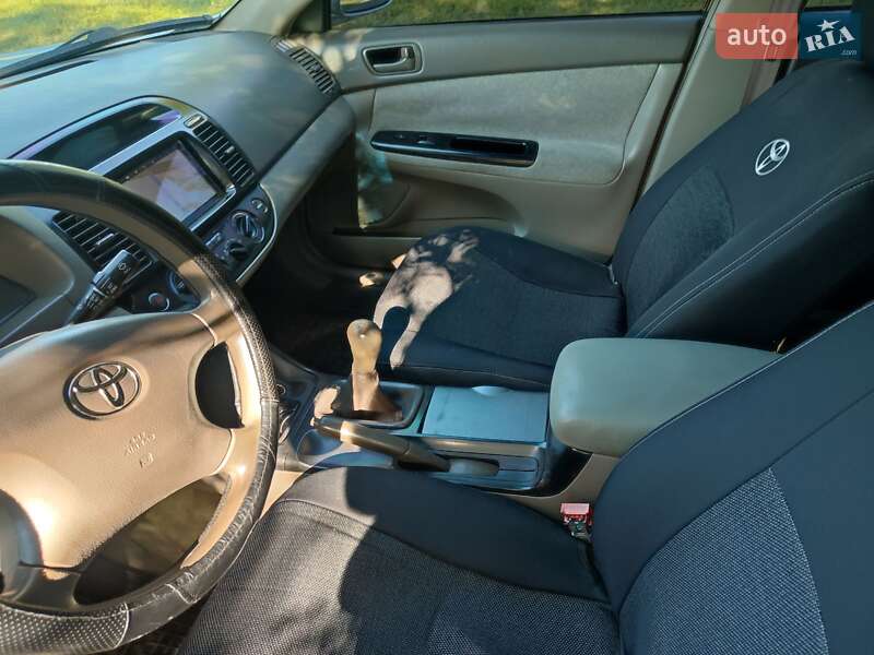 Седан Toyota Camry 2004 в Дубні фото 8 Седан Toyota Camry 2004 в Дубні