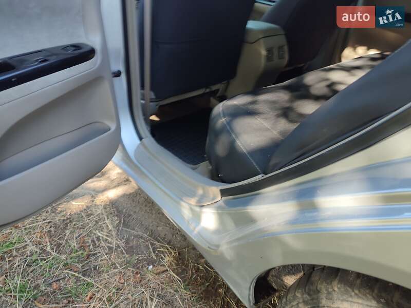 Седан Toyota Camry 2004 в Дубні фото 10 Седан Toyota Camry 2004 в Дубні