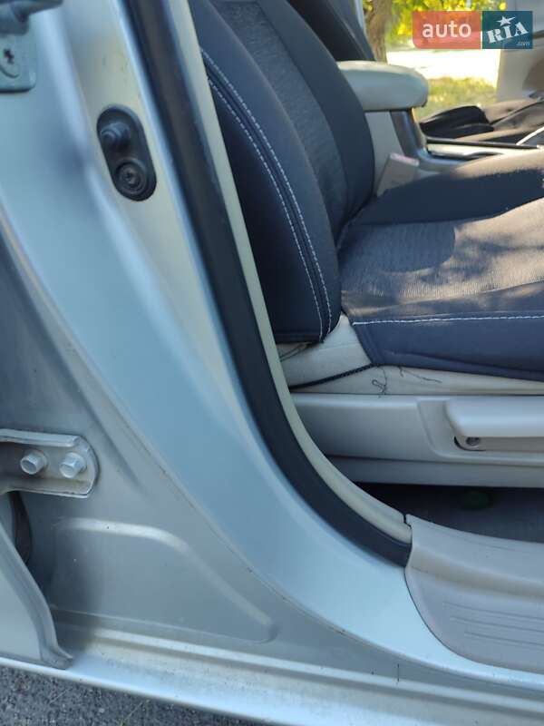 Седан Toyota Camry 2004 в Дубні фото 17 Седан Toyota Camry 2004 в Дубні