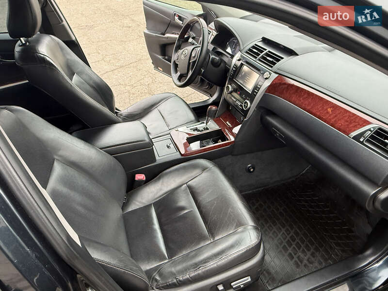 Седан Toyota Camry 2011 в Киеве фото 12 Седан Toyota Camry 2011 в Киеве