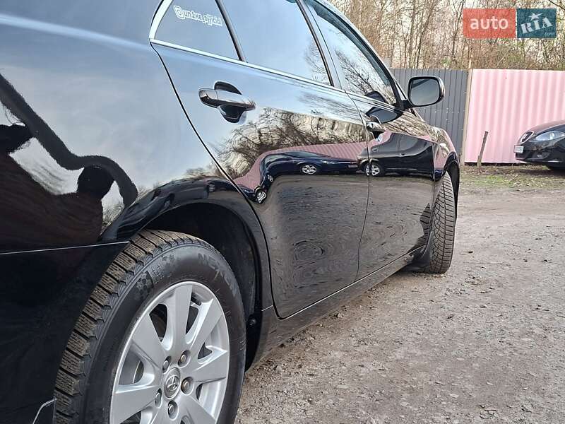 Седан Toyota Camry 2008 в Нежине