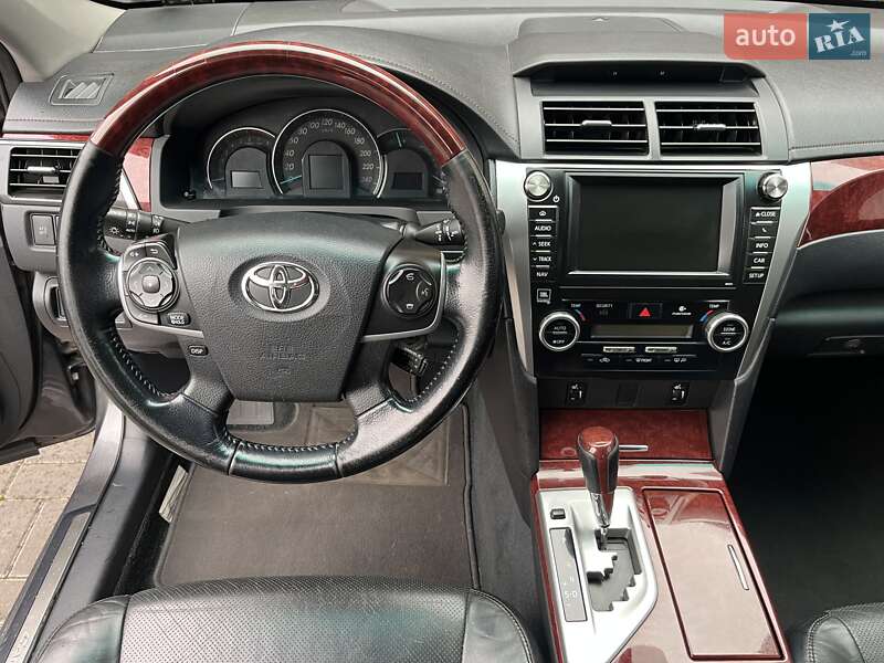 Седан Toyota Camry 2012 в Белой Церкви