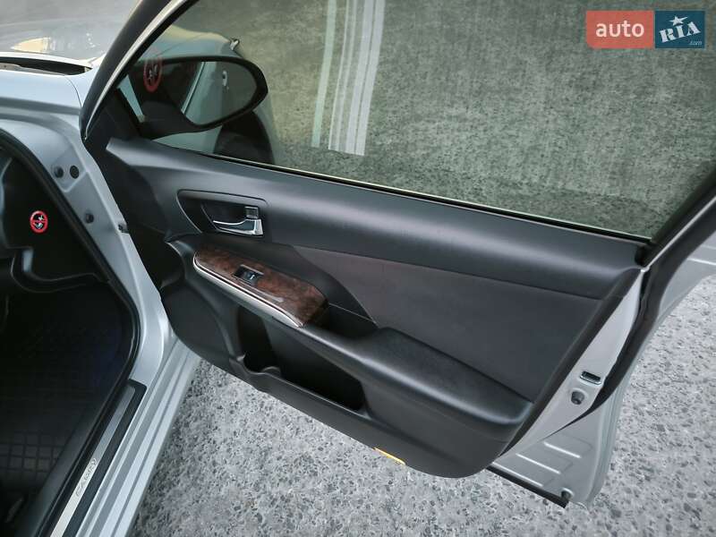 Седан Toyota Camry 2017 в Павлограде фото 4 Седан Toyota Camry 2017 в Павлограде