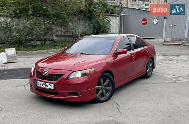 Седан Toyota Camry 2006 в Києві