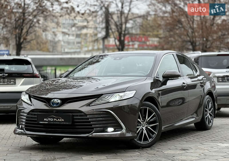 Седан Toyota Camry 2021 в Одессе