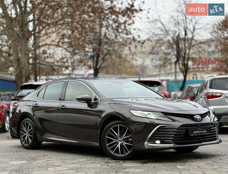 Седан Toyota Camry 2021 в Одессе