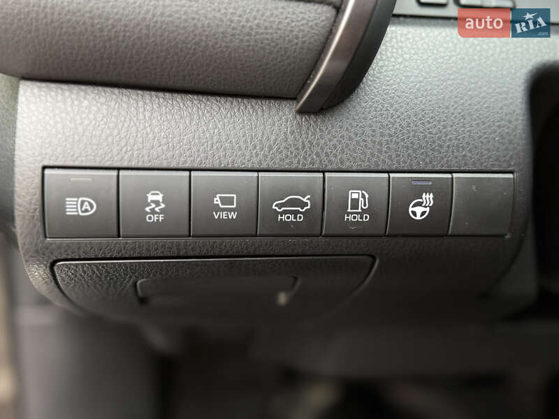 Седан Toyota Camry 2021 в Одессе