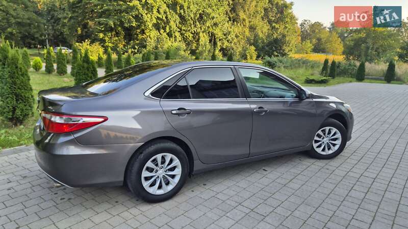 Седан Toyota Camry 2016 в Львові фото 19 Седан Toyota Camry 2016 в Львові