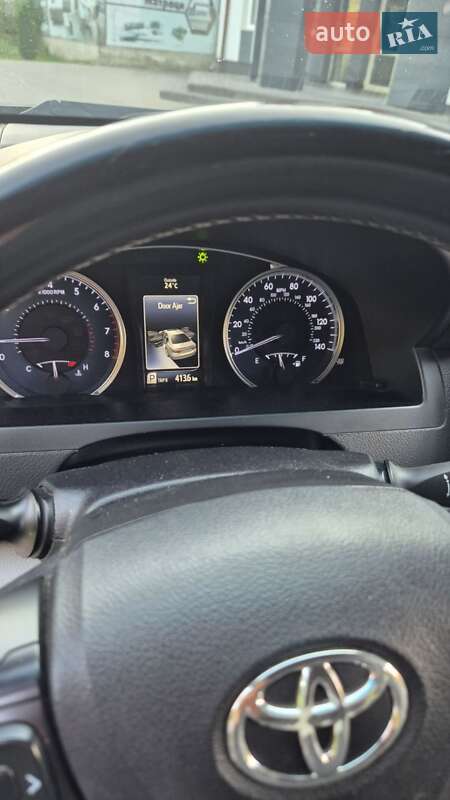 Седан Toyota Camry 2016 в Львові фото 59 Седан Toyota Camry 2016 в Львові