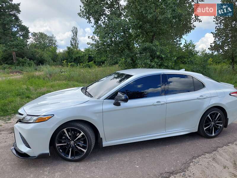 Седан Toyota Camry 2020 в Киеве фото 10 Седан Toyota Camry 2020 в Киеве