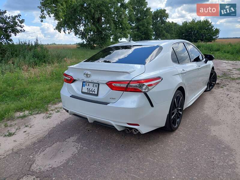 Седан Toyota Camry 2020 в Киеве фото 16 Седан Toyota Camry 2020 в Киеве