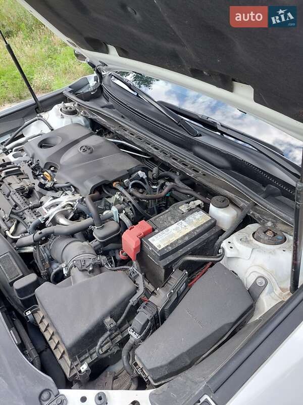 Седан Toyota Camry 2020 в Киеве фото 27 Седан Toyota Camry 2020 в Киеве