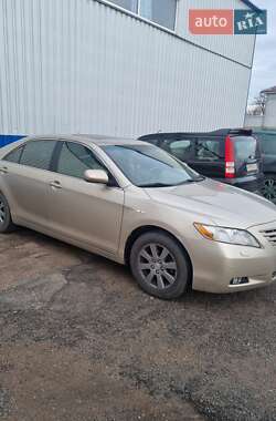 Седан Toyota Camry 2007 в Житомире