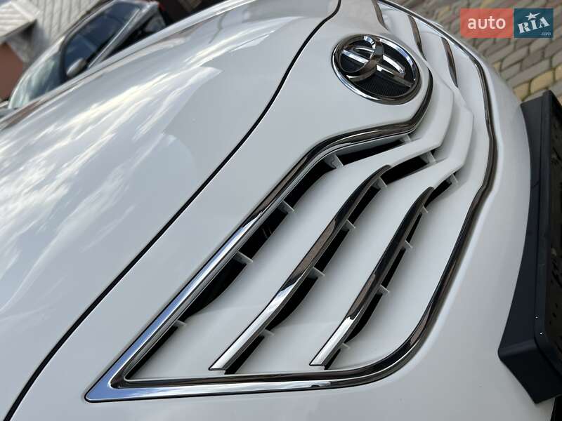 Седан Toyota Camry 2011 в Івано-Франківську